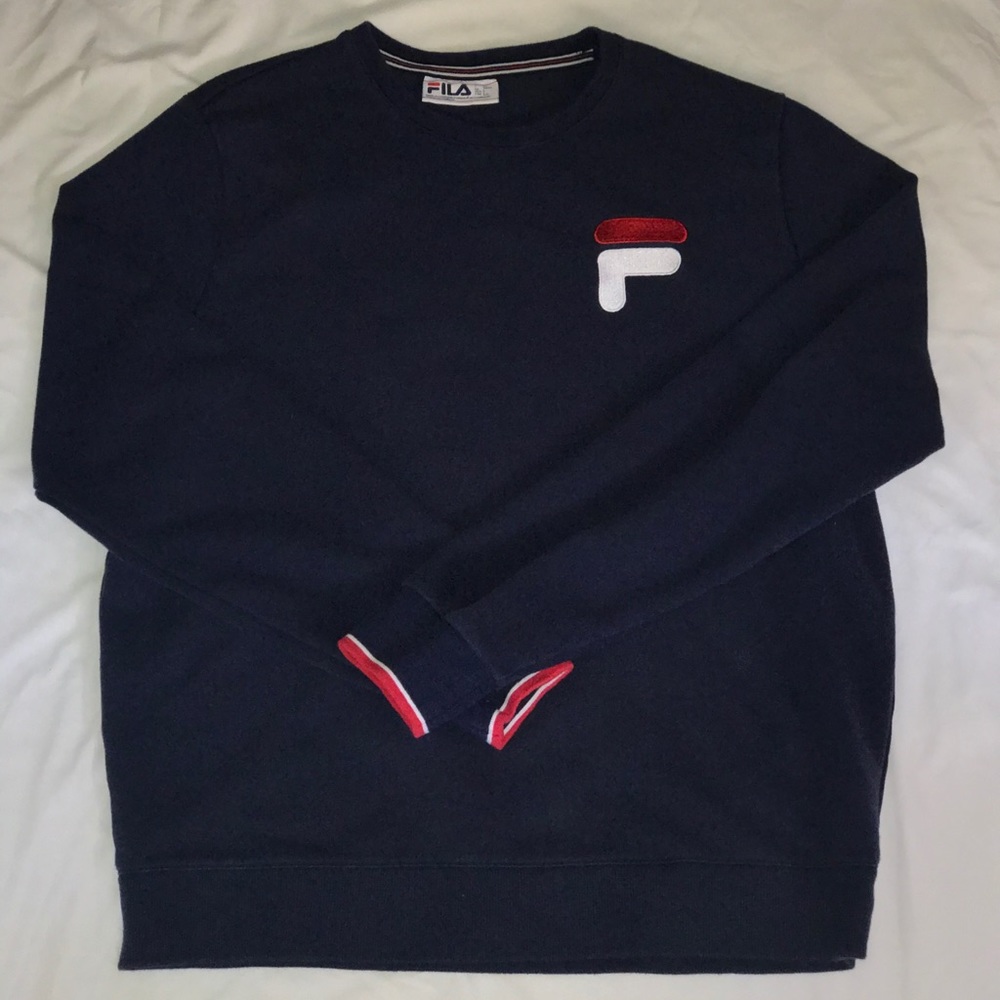 Navy blue Fila crew neck
